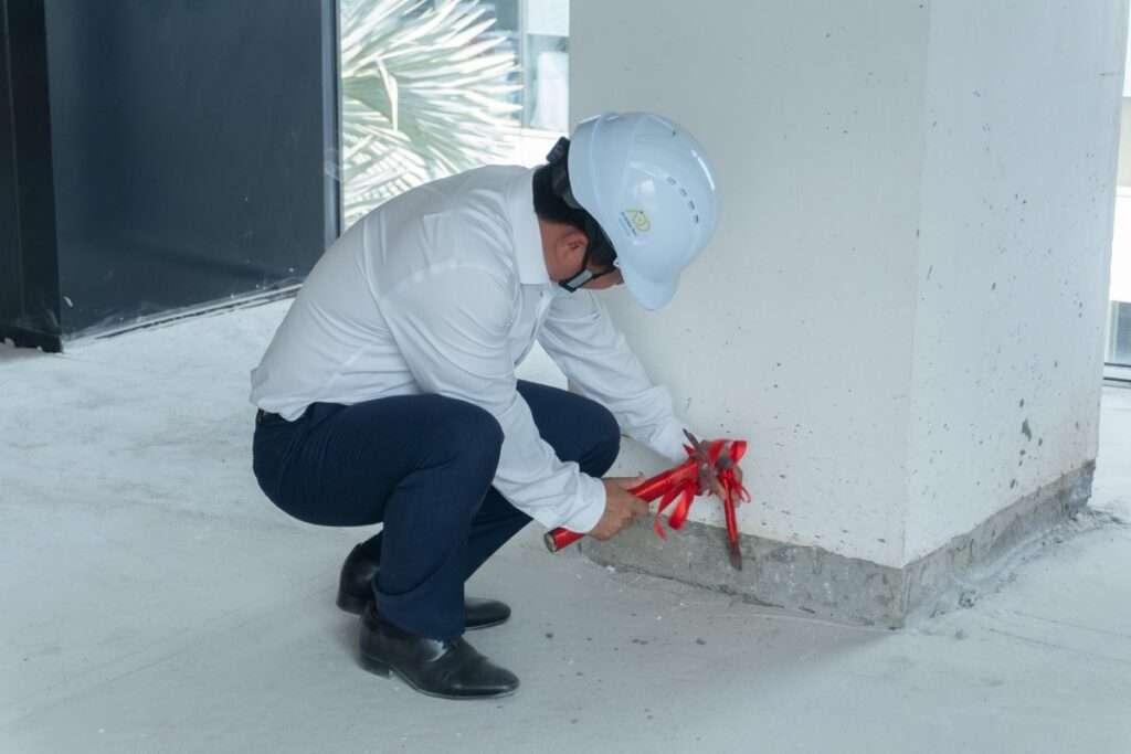 Nghi thức khởi động thi công 